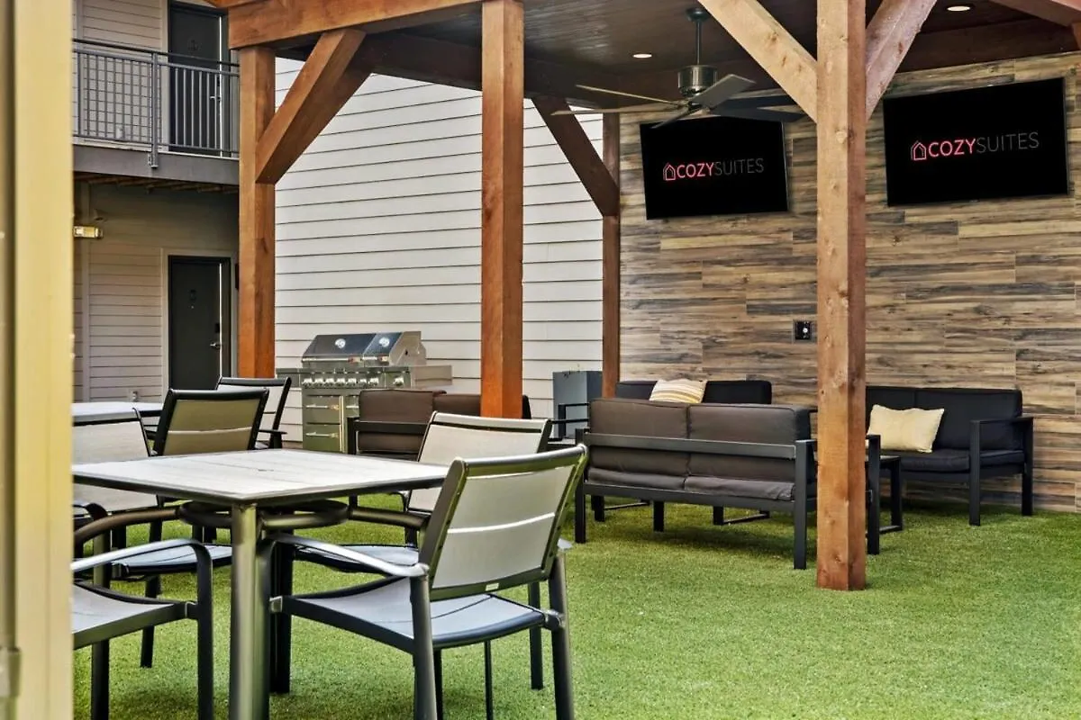아파트 Cozysuites Two Alluring Music Row Condos W Parking 내슈빌
